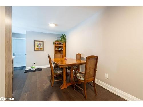 18 Martin Street, Hillsdale, ON - Indoor Photo Showing Dining Room