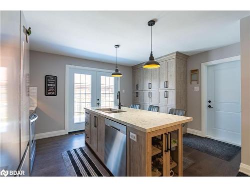 18 Martin Street, Hillsdale, ON - Indoor Photo Showing Kitchen With Double Sink