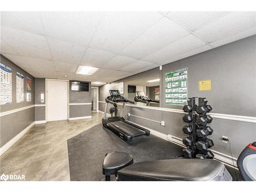 604-64 Benton Street, Kitchener, ON - Indoor Photo Showing Gym Room