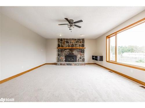 500 Salem Road, Barrie, ON - Indoor With Fireplace