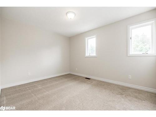 500 Salem Road, Barrie, ON - Indoor Photo Showing Other Room