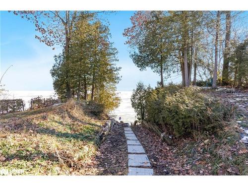 23 Stanley Avenue, Oro-Medonte, ON - Outdoor With View