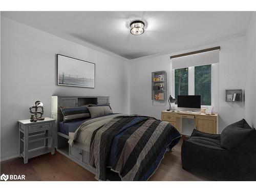 52 Mcarthur Drive, Penetanguishene, ON - Indoor Photo Showing Bedroom