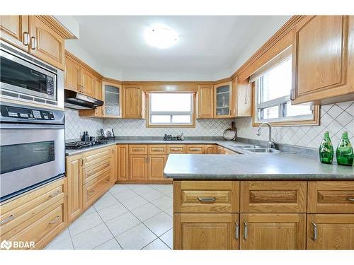 107 Linkdale Road, Brampton, ON - Indoor Photo Showing Kitchen With Double Sink