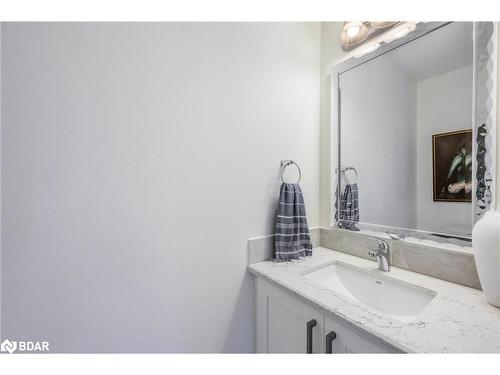 681 Lakelands Avenue, Innisfil, ON - Indoor Photo Showing Laundry Room