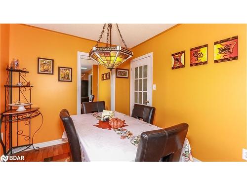 59 Nicklaus Drive, Barrie, ON - Indoor Photo Showing Dining Room