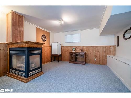 25 Pridham Crescent, Angus, ON - Indoor With Fireplace