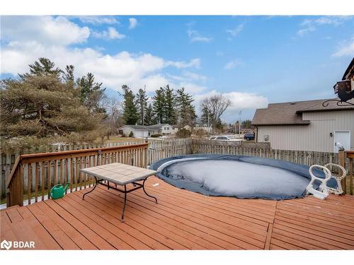 25 Pridham Crescent, Angus, ON - Outdoor With Above Ground Pool With Deck Patio Veranda With Exterior