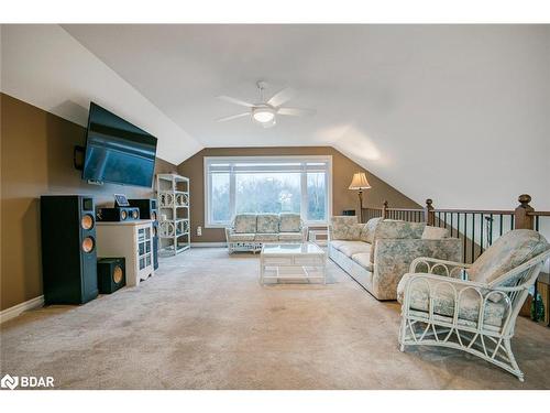 91 Seline Crescent, Barrie, ON - Indoor Photo Showing Living Room