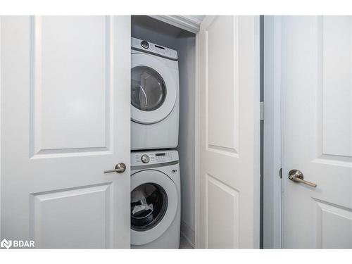 301-304 Essa Road, Barrie, ON - Indoor Photo Showing Laundry Room