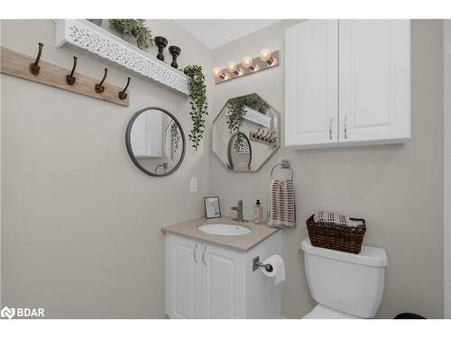 101-306 Essa Road, Barrie, ON - Indoor Photo Showing Bathroom