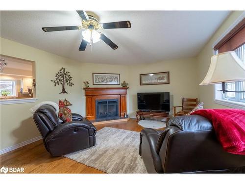 195 Bayshore Dr Drive, Brechin, ON - Indoor Photo Showing Other Room With Fireplace