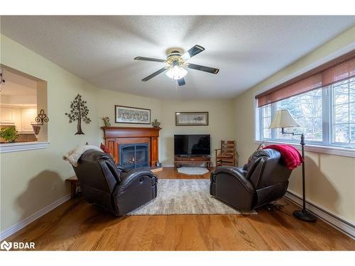 195 Bayshore Dr Drive, Brechin, ON - Indoor Photo Showing Living Room With Fireplace