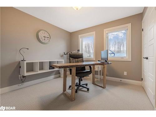 17 Black Creek Trail, Minesing, ON - Indoor Photo Showing Office