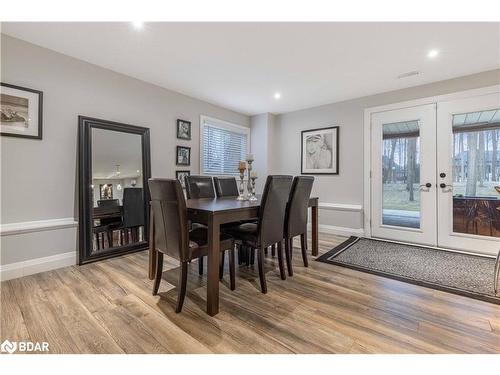 17 Black Creek Trail, Minesing, ON - Indoor Photo Showing Dining Room