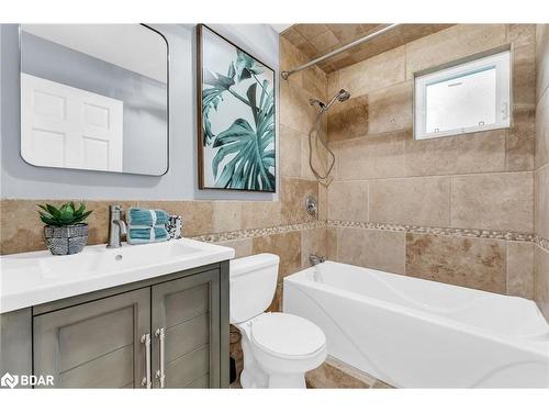66 Albion Lane Line, Tiny, ON - Indoor Photo Showing Bathroom