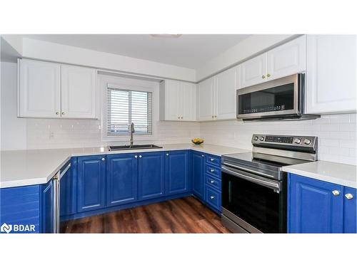 39 Whitfield Crescent, Elmvale, ON - Indoor Photo Showing Dining Room