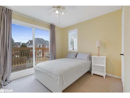 63 Shoreline Drive, Bracebridge, ON - Indoor Photo Showing Bedroom