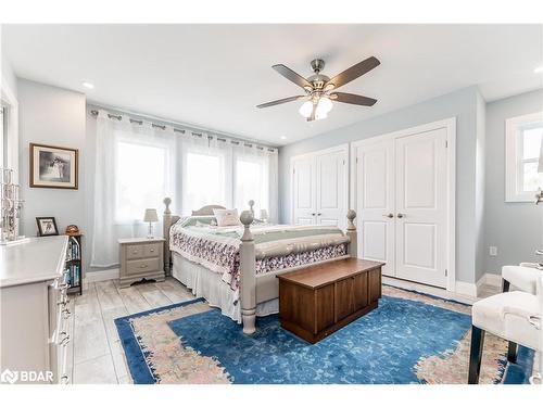 7830 County Rd 169, Washago, ON - Indoor Photo Showing Bedroom
