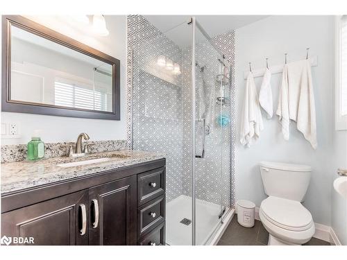 7830 County Rd 169, Washago, ON - Indoor Photo Showing Bathroom