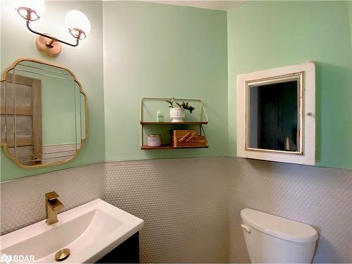 3018 Matchedash Street, Waubaushene, ON - Indoor Photo Showing Bathroom