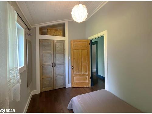 3018 Matchedash Street, Waubaushene, ON - Indoor Photo Showing Bedroom