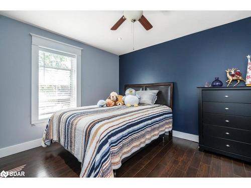 7884 County Road 13, Lisle, ON - Indoor Photo Showing Bedroom