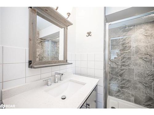 87 Corrievale Rd, Port Severn, ON - Indoor Photo Showing Bathroom
