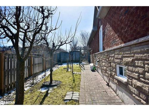 46 Jewel House Lane, Barrie, ON - Outdoor