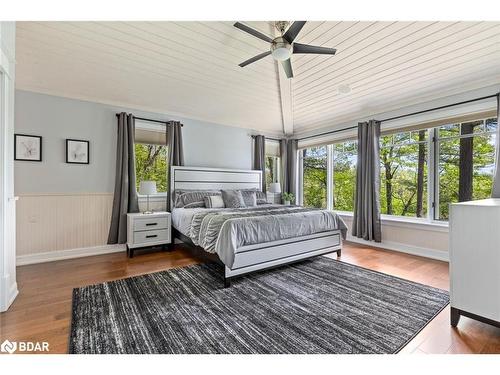 1634 Northey'S Bay Road, Lakefield, ON - Indoor Photo Showing Bedroom