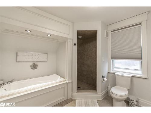206 Centennial Drive, Midland, ON - Indoor Photo Showing Bathroom