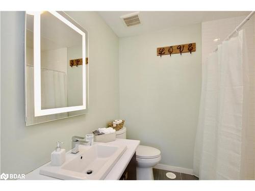 19-369 Essa Road, Barrie, ON - Indoor Photo Showing Bathroom