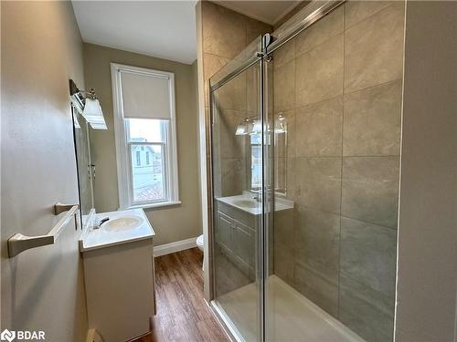 3-42 Toronto Street, Barrie, ON - Indoor Photo Showing Bathroom