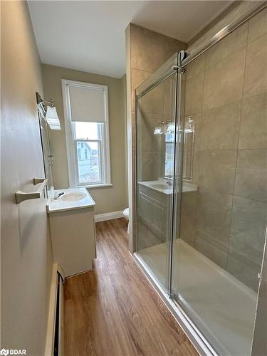 3-42 Toronto Street, Barrie, ON - Indoor Photo Showing Bathroom