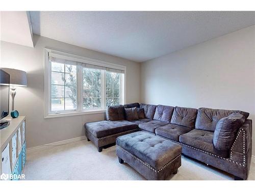 57 Ferndale Drive S, Barrie, ON - Indoor Photo Showing Living Room