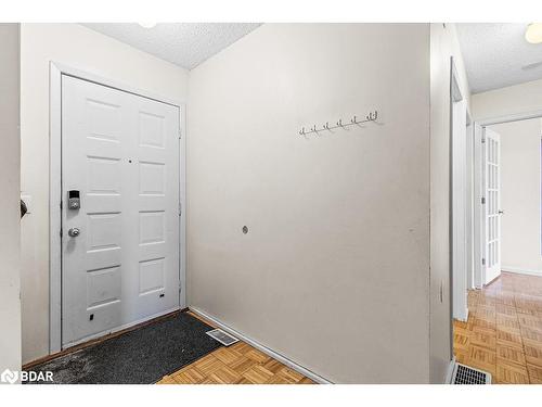 65 Sophia Street E, Barrie, ON - Indoor Photo Showing Other Room