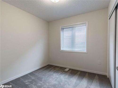 34 Maclachlan Avenue, Caledonia, ON - Indoor Photo Showing Other Room