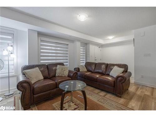 21 Magnolia Lane, Barrie, ON - Indoor Photo Showing Living Room