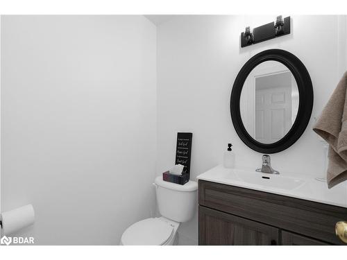 171 Brucker Road, Barrie, ON - Indoor Photo Showing Bathroom