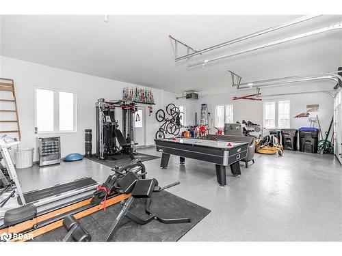 7 Cleveland Court, Oro-Medonte, ON - Indoor Photo Showing Gym Room