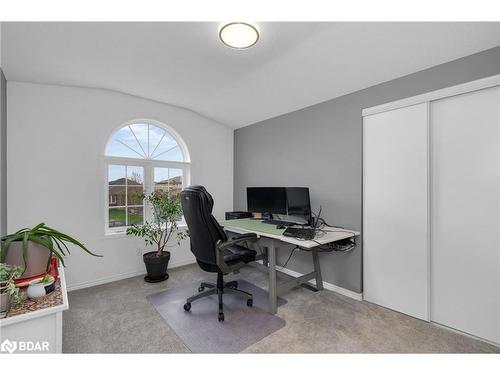 106 Bourbon Circle, Barrie, ON - Indoor Photo Showing Office