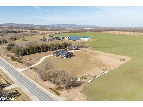 8672 County Road 91, Clearview, ON - Outdoor