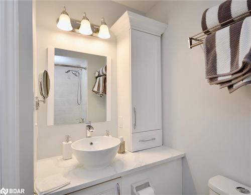 72 Kraus Road, Barrie, ON - Indoor Photo Showing Bathroom
