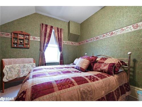 12 North Street, Fenelon Falls, ON - Indoor Photo Showing Bedroom