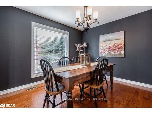 11 Victoria Street E, Cookstown, ON - Indoor Photo Showing Dining Room