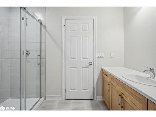 29 Shipley Avenue, Collingwood, ON - Indoor Photo Showing Bathroom