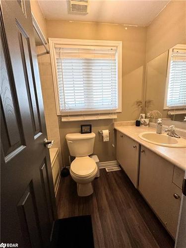 19 Mcavoy Drive, Barrie, ON - Indoor Photo Showing Bathroom
