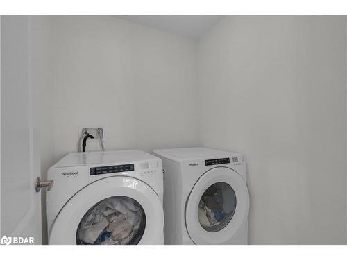4 Courtland Way, Wasaga Beach, ON - Indoor Photo Showing Laundry Room