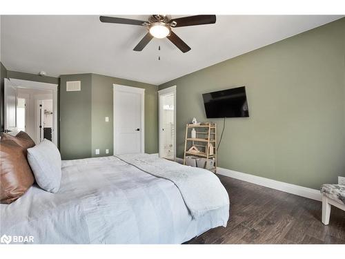 202 Clarence Street, Stayner, ON - Indoor Photo Showing Bedroom