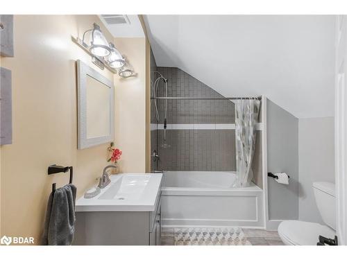 1754 Concession 10 Road, Ramara, ON - Indoor Photo Showing Bathroom